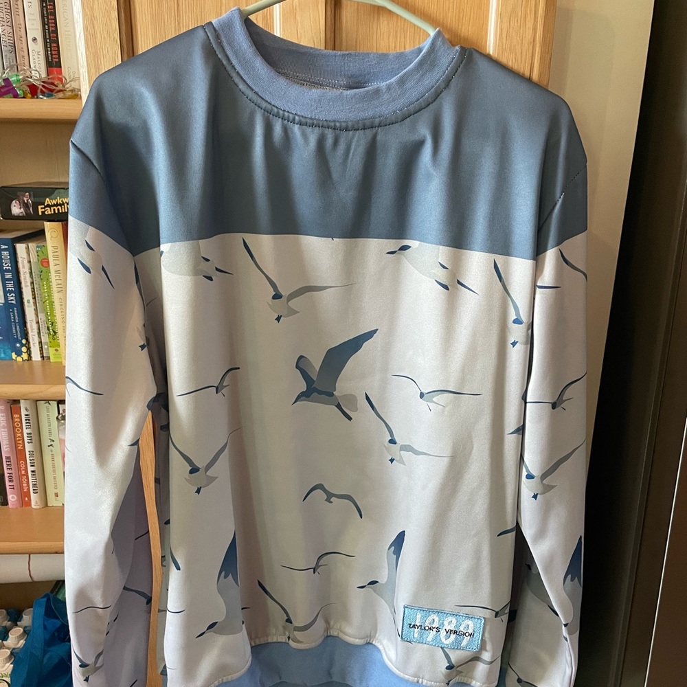 1989 TV Sweatshirt